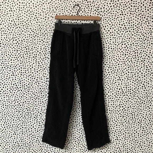 lululemon athletica Other - Lululemon Men’s Black & Gray Sweatpants